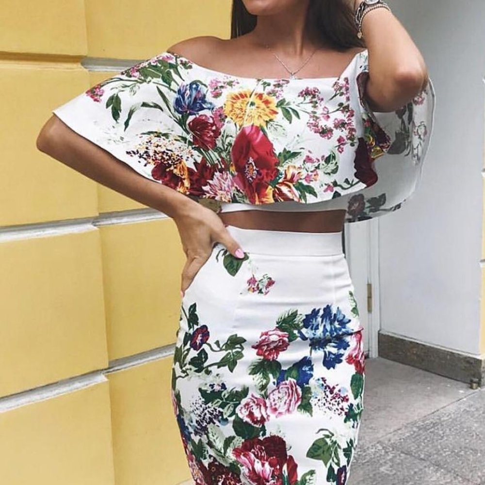 FLORAL OFF SHOULDER CROP TOP & SKIRT SET